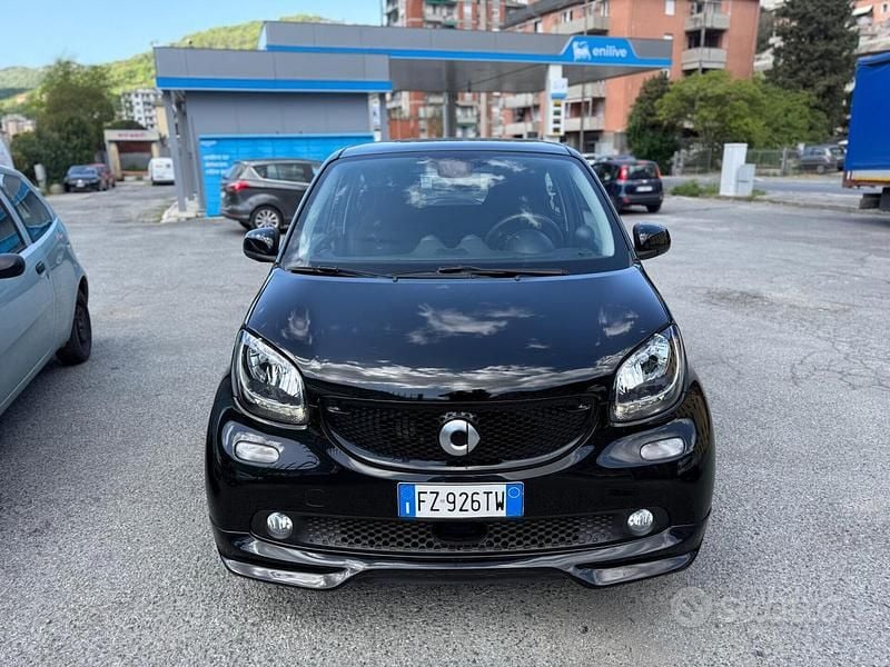 Usata Smart ForFour Brabus 71 CV (52 kW) 2019 Nero Utilitaria