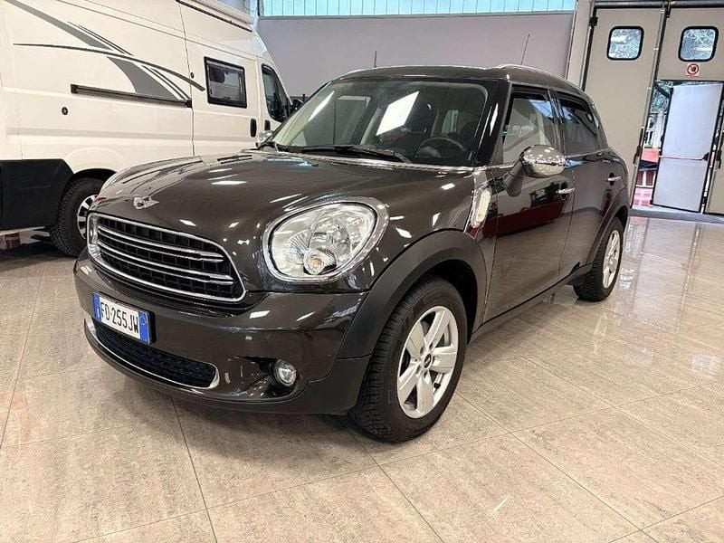 Nero Usata 2016 Mini One Countryman SUV | 12.500 € (Buon prezzo) - Immagine 1/4