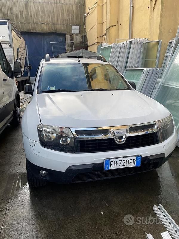 Usata Dacia Duster 105 CV (77 kW) 2012 Bianco SUV