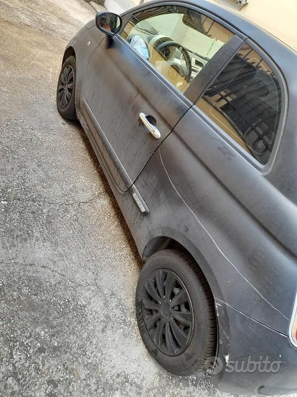 Begagnad Fiat 500 69 HK (50 kW) 2008 Svart Halvkombi