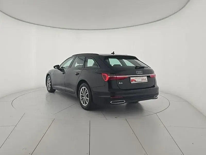 Usata Audi A6 Business 163 CV (119 kW) 2023 Nero Station wagon