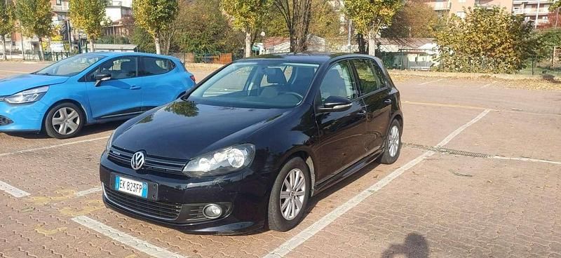 Usata VW Golf VI 105 CV (77 kW) 2011 Utilitaria