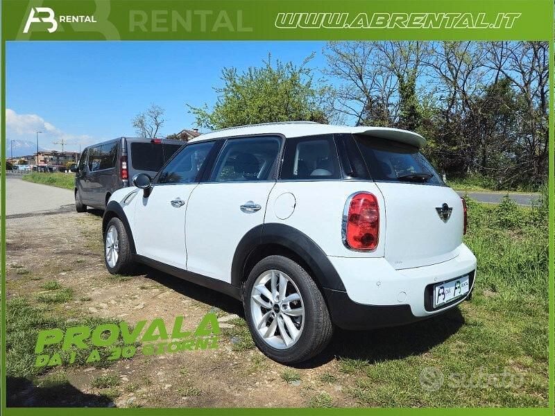 Usata Mini One Countryman 98 CV (72 kW) 2012 Bianco SUV