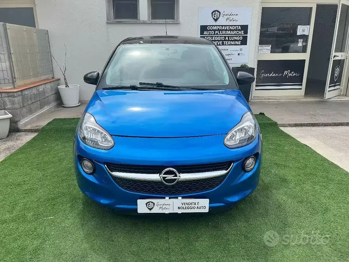 Usata Opel Adam 69 CV (50 kW) 2016 Blu Utilitaria