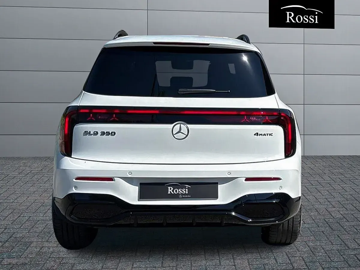Nuova Mercedes 350 354 CV (260 kW) 2026 Nero