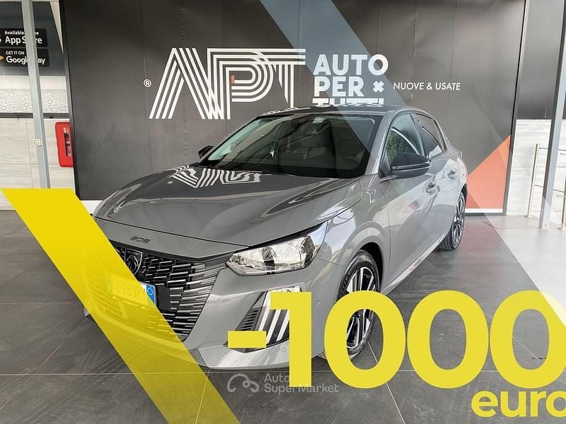 Usata Peugeot 208 Allure 101 CV (74 kW) 2025 Utilitaria