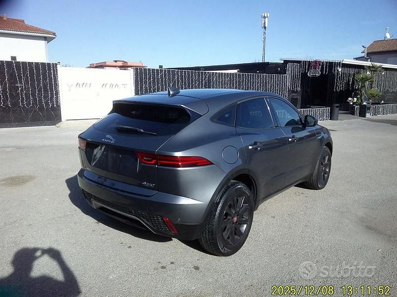 Usata Jaguar E-Pace R-Dynamic 150 CV (110 kW) 2018 Grigio SUV