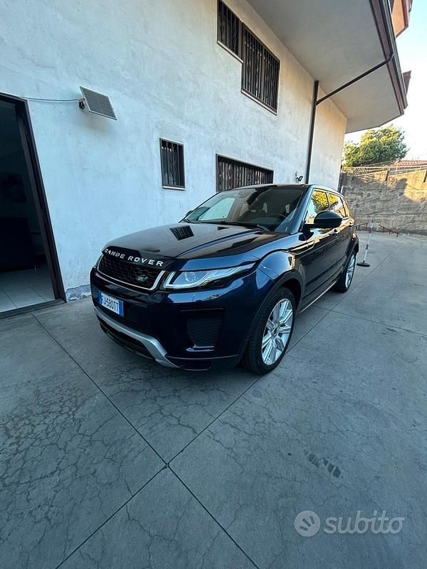 Blu Usata 2017 Land Rover Range Rover evoque SUV | 19.999 € (Cara) - Immagine 1/4