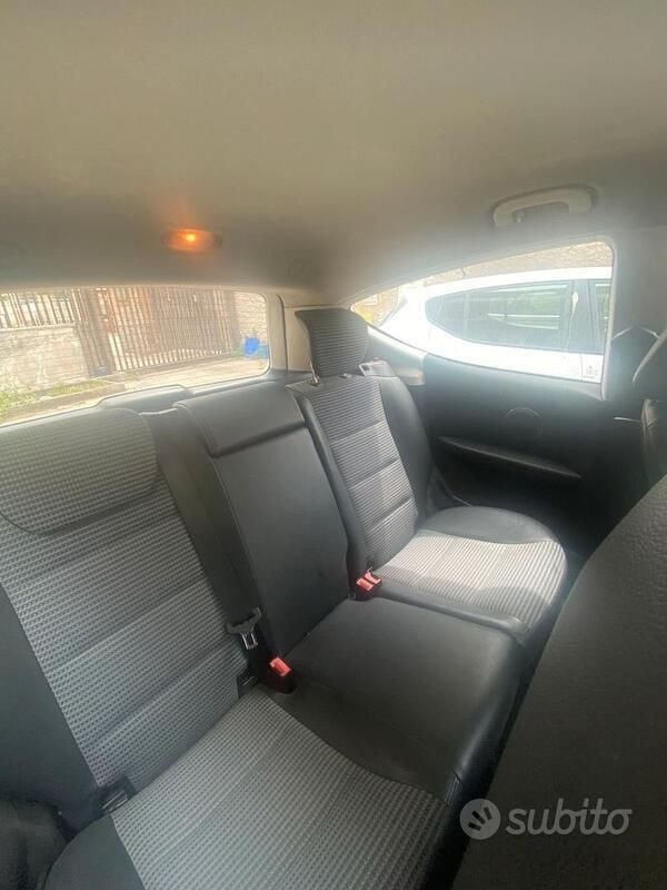 Usata Mercedes A200 109 CV (80 kW) 2005 Grigio