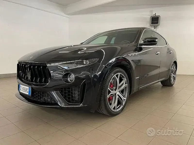 Usata Maserati Levante 250 CV (183 kW) 2020 Nero SUV