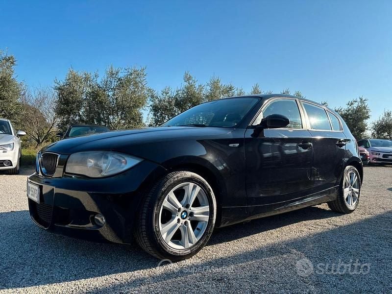Nero Usata 2007 BMW 118 Utilitaria | 4500 € (Buon prezzo) - Immagine 1/1