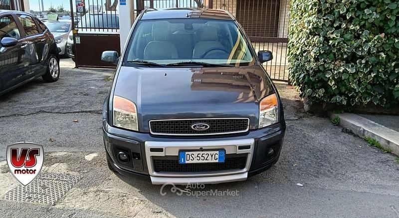 Usata Ford Fusion 80 CV (58 kW) 2008 Grigio Utilitaria