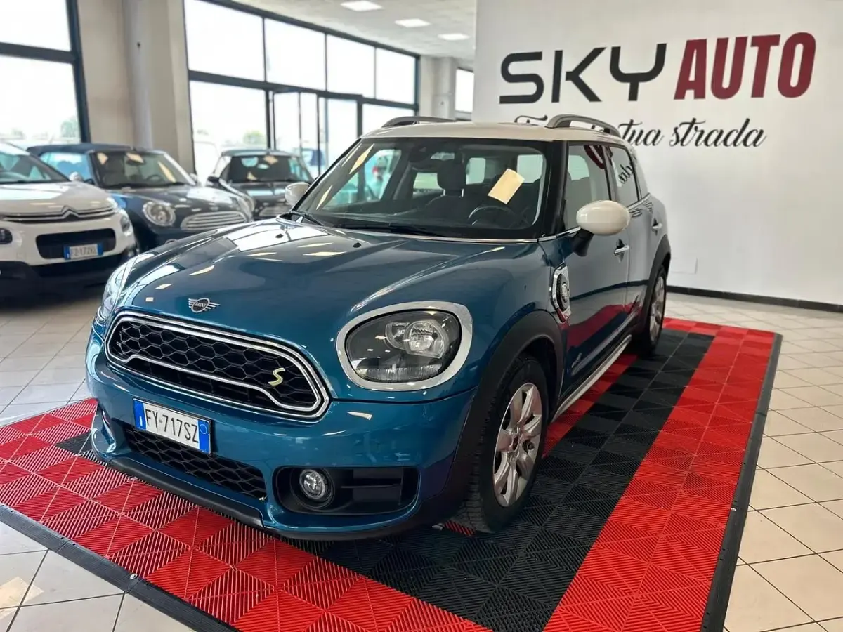 Usata Mini Cooper S Countryman Business 136 CV (100 kW) 2019 Blu SUV