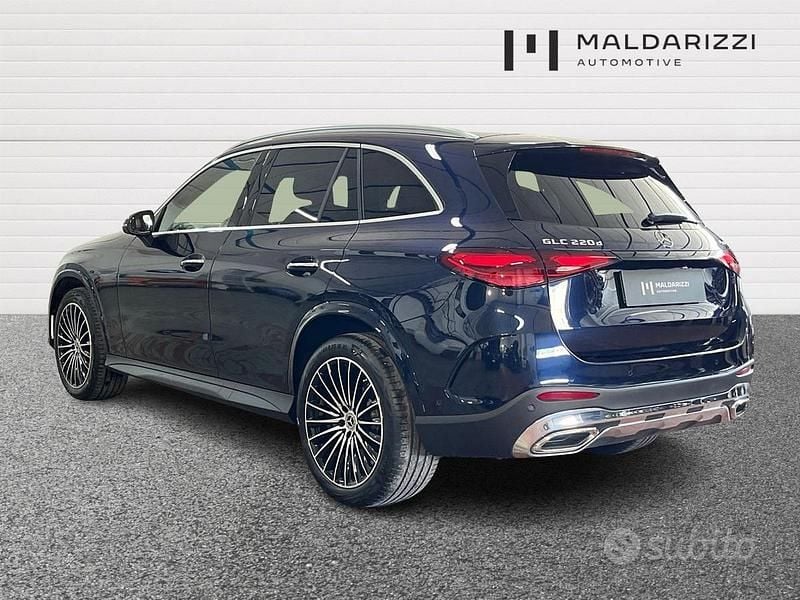 Usata Mercedes GLC220 Premium 197 CV (144 kW) 2023 Blu SUV