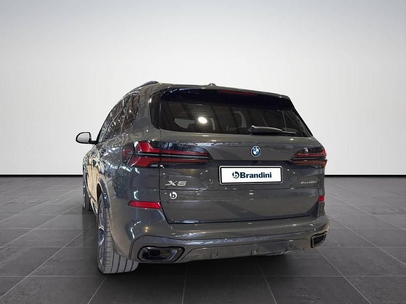 Usata BMW X5 M Sport 313 CV (230 kW) 2025 Dravit grey met SUV