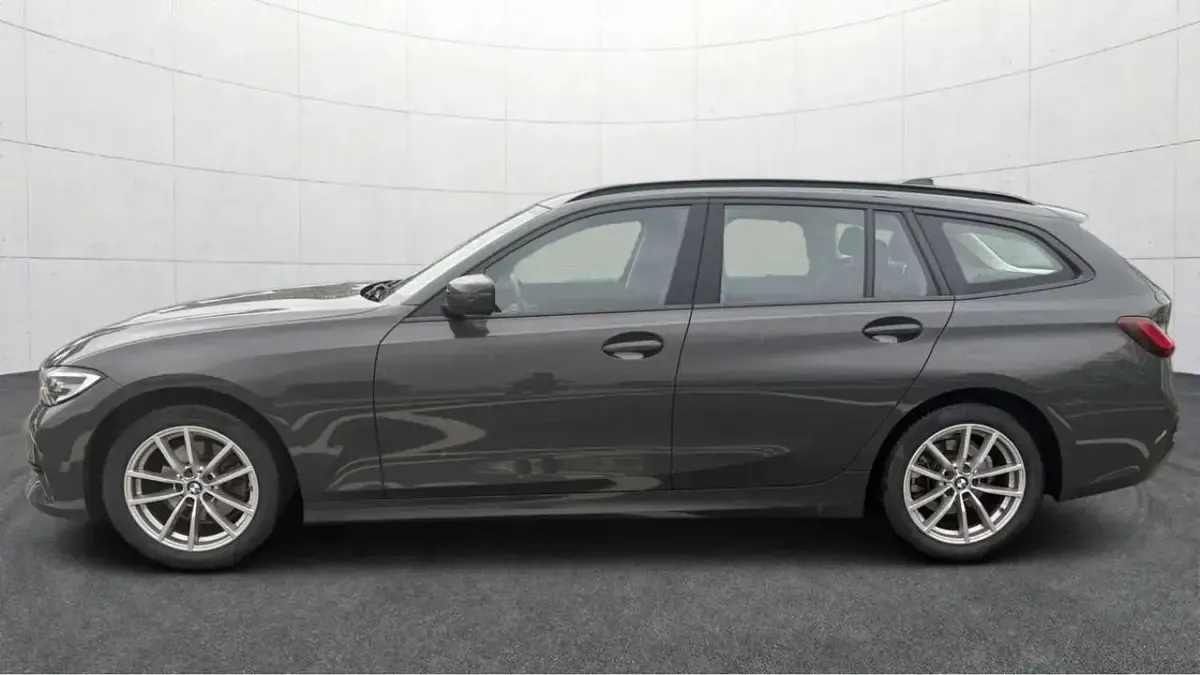 Usata BMW 320 Advantage 190 CV (139 kW) 2022 Grigio Station wagon