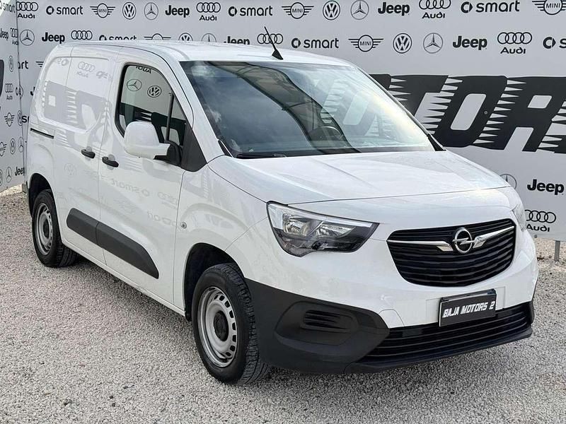 Usata Opel Combo S 102 CV (75 kW) 2021 Bianco Monovolume