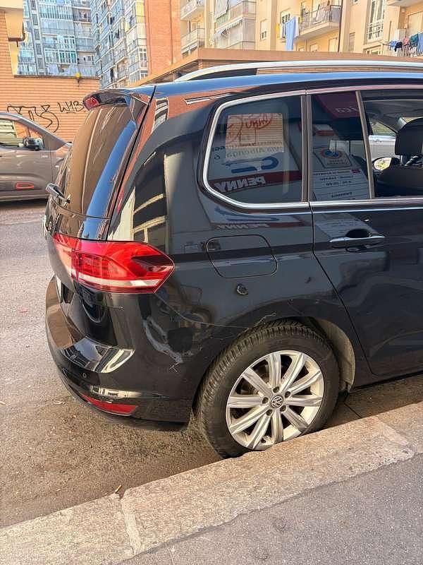 Usata VW Touran Highline 150 CV (110 kW) 2016 Nero Monovolume