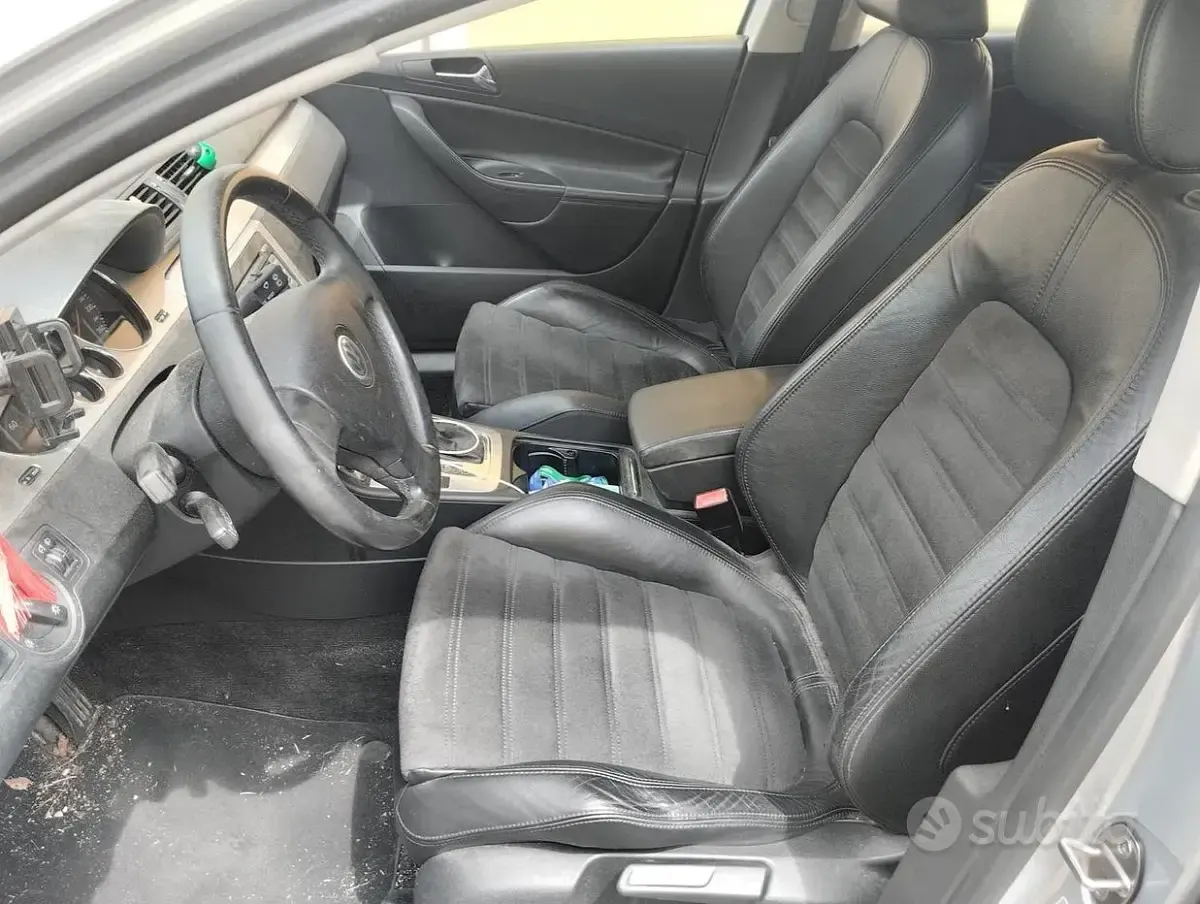 Usata VW Passat Highline 140 CV (102 kW) 2007 Grigio Station wagon