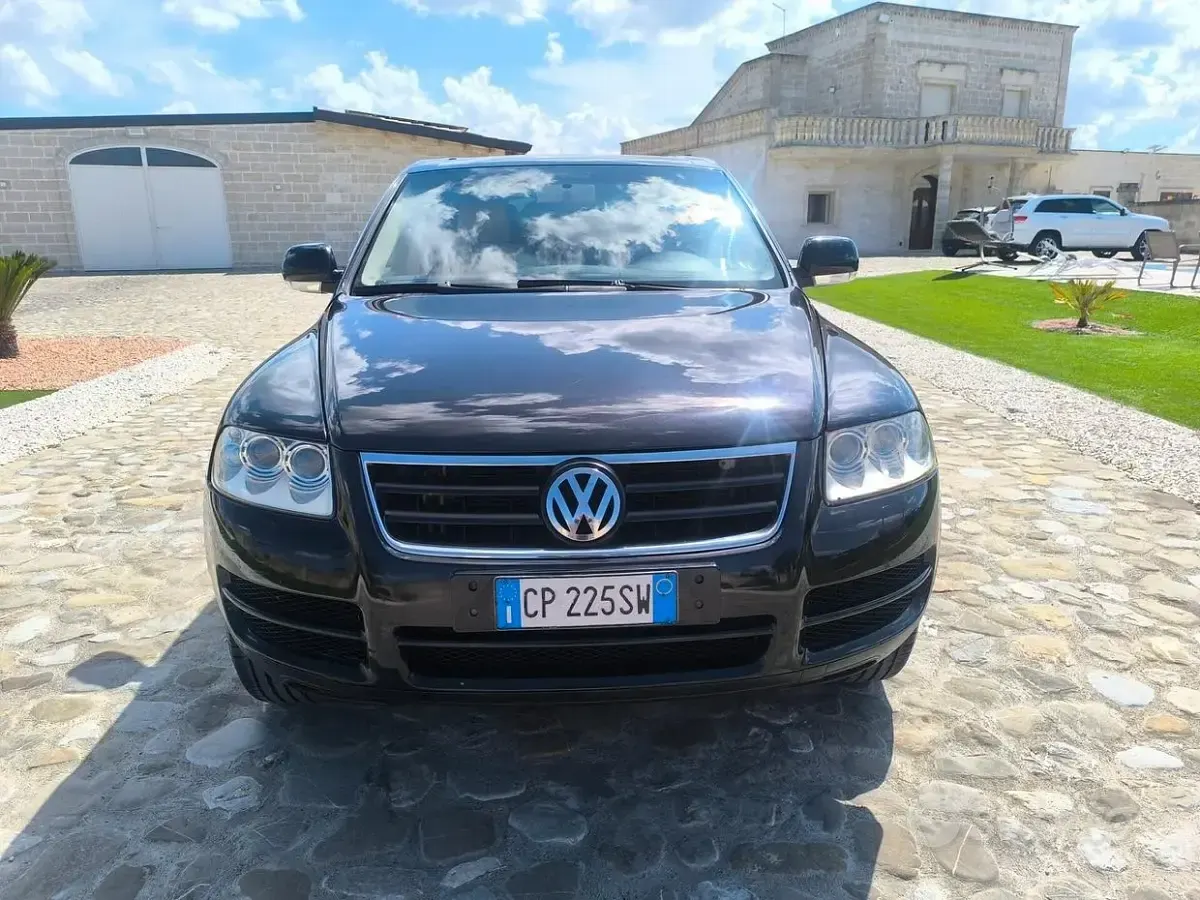 Usata VW Touareg R 174 CV (127 kW) 2004 Nero SUV