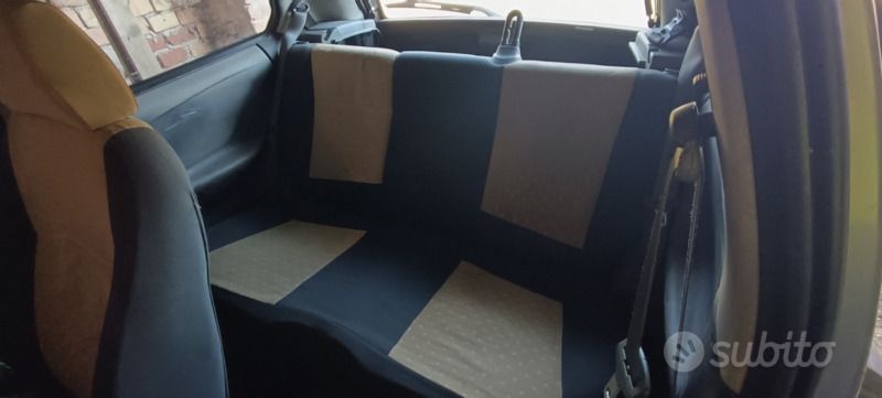 Usata Fiat Punto 2004 Grigio Utilitaria