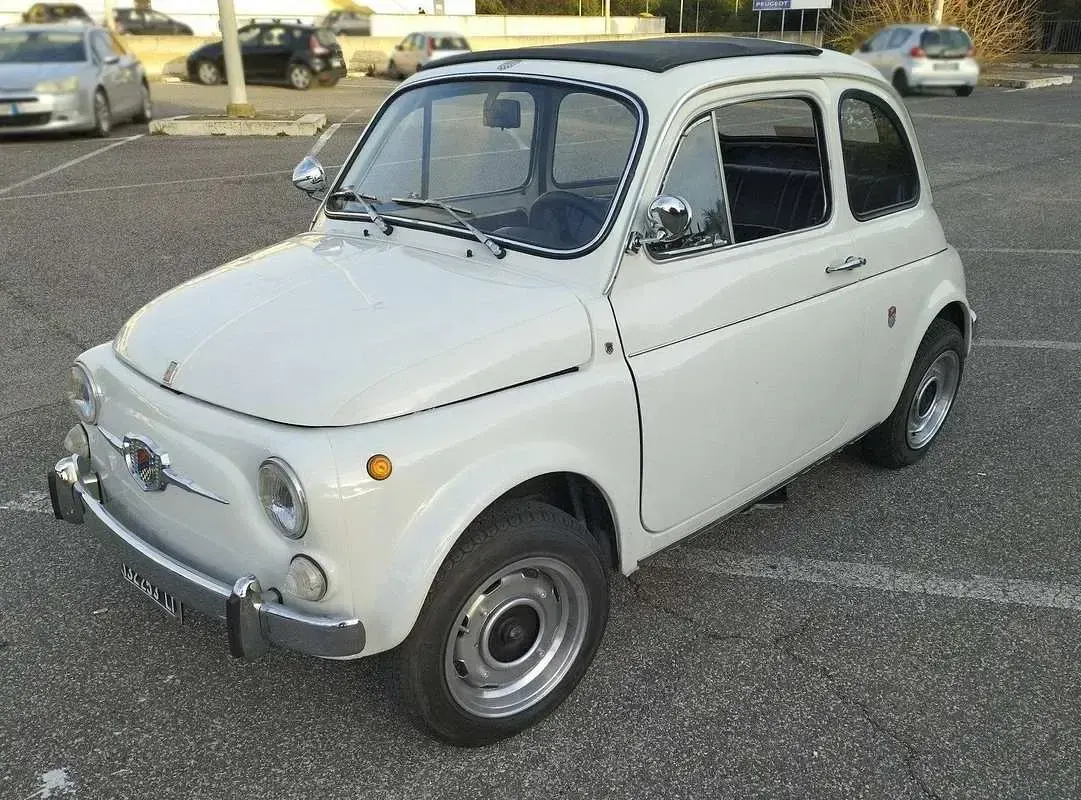 Usata Fiat 500 27 CV (19 kW) 1973 Bianco Utilitaria