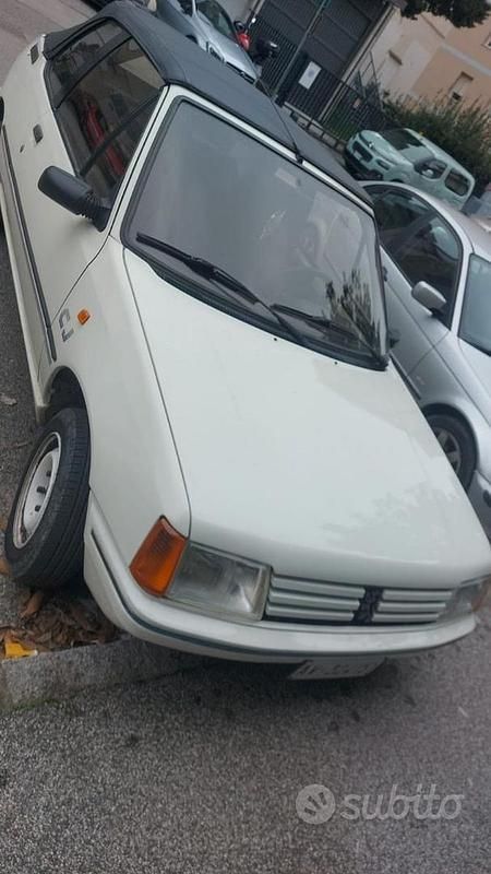Usata Peugeot 205 1987 Bianco Cabrio