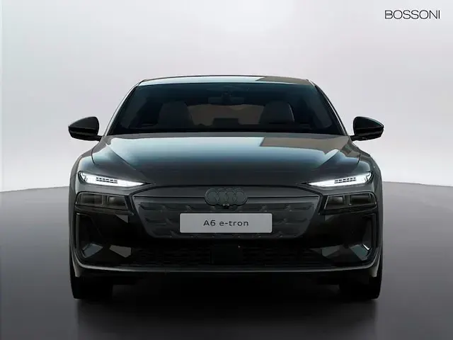 Usata Audi A6 e-tron S-Line 314 kW (428 CV) 2025 Grigio daytona perla Station wagon