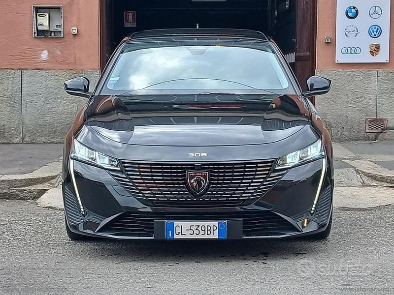 Usata Peugeot 308 Allure 131 CV (96 kW) 2022 Nero Station wagon