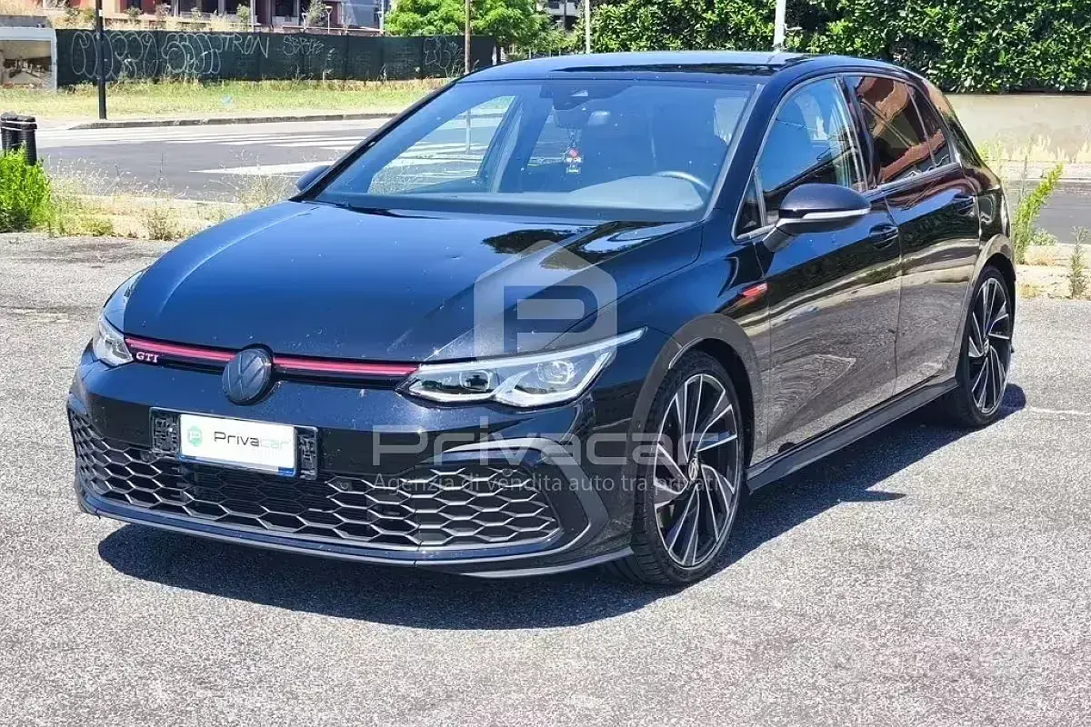 Usata VW Golf VIII GTI 245 CV (180 kW) 2021 Nero Utilitaria