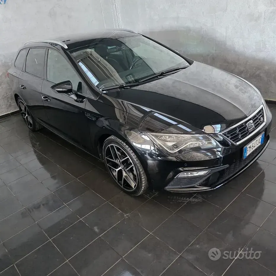 Usata Seat Leon ST FR 150 CV (110 kW) 2017 Nero Station wagon