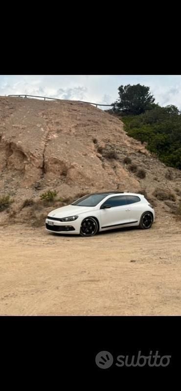 Usata VW Scirocco 200 CV (147 kW) 2009 Bianco Coupé