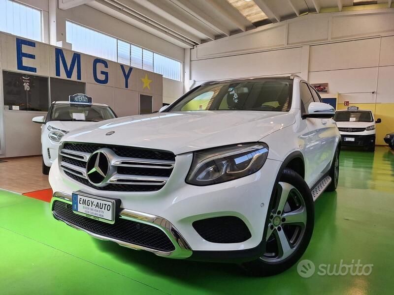 Bianco Usata 2015 Mercedes GLC220 SUV | 23.800 € (Molto cara) - Immagine 1/4