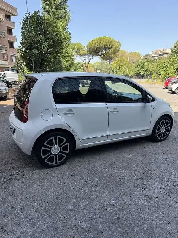 Usata VW up! Highline 75 CV (55 kW) 2013 Utilitaria