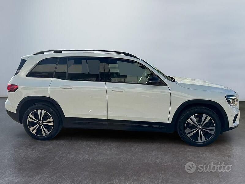 Usata Mercedes GLB200 Executive 163 CV (119 kW) 2021 Other SUV