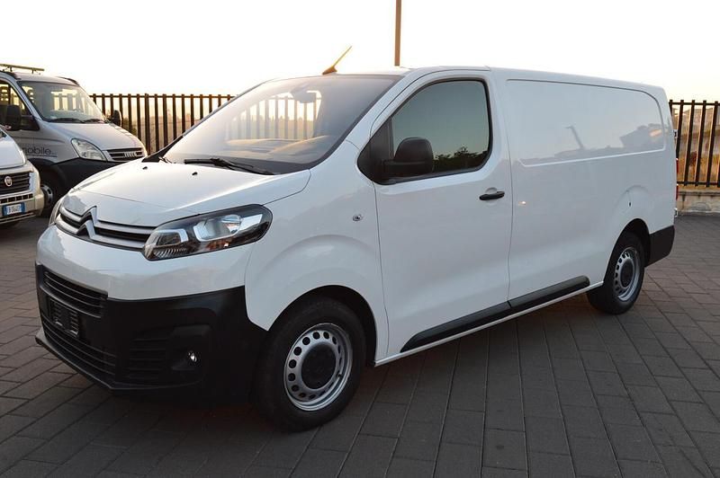 Usata Citroën Jumpy 122 CV (89 kW) 2019 Bianco Monovolume