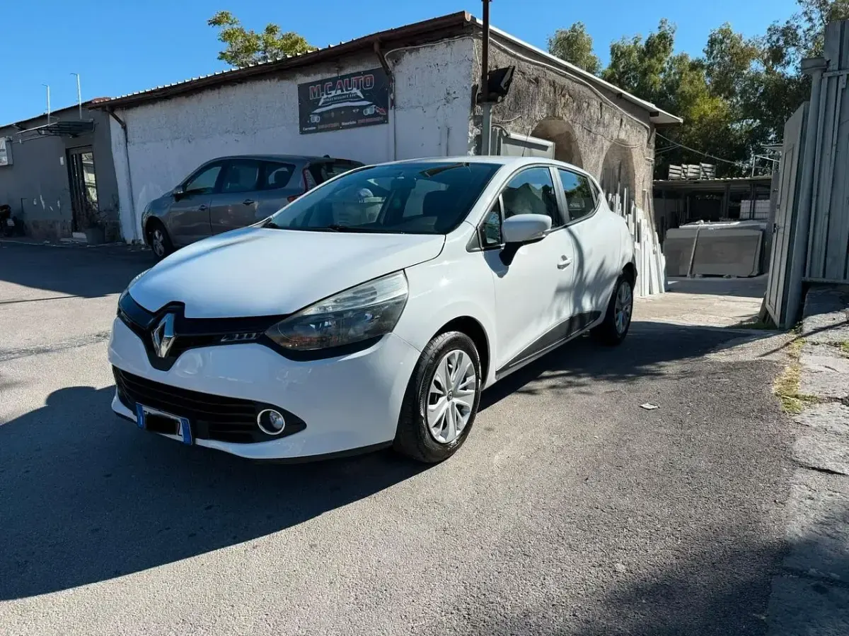 Usata Renault Clio IV 74 CV (54 kW) 2016 Bianco Berlina