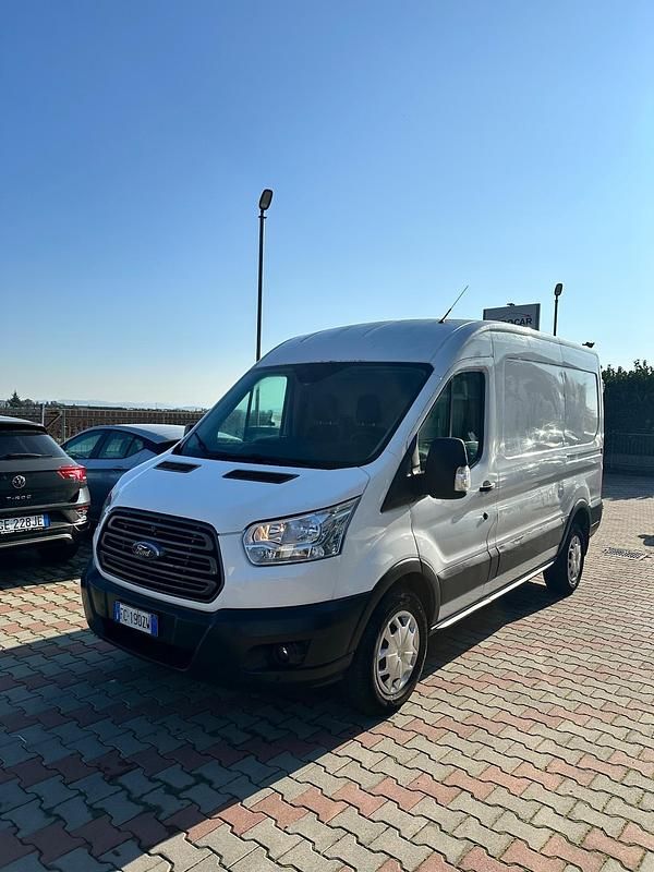 Usata Ford Transit 130 CV (95 kW) 2016 Bianco Furgone