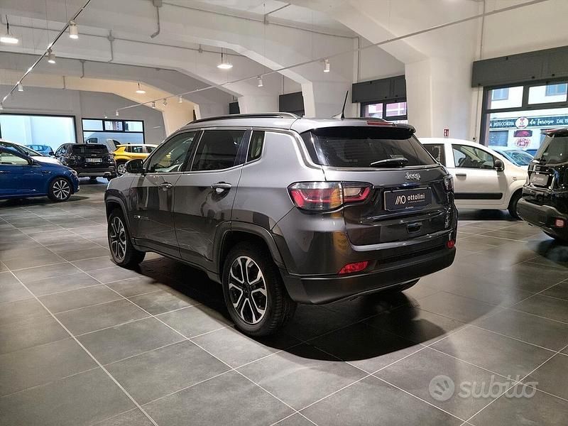 Usata Jeep Compass Limited 131 CV (96 kW) 2024 Grigio SUV
