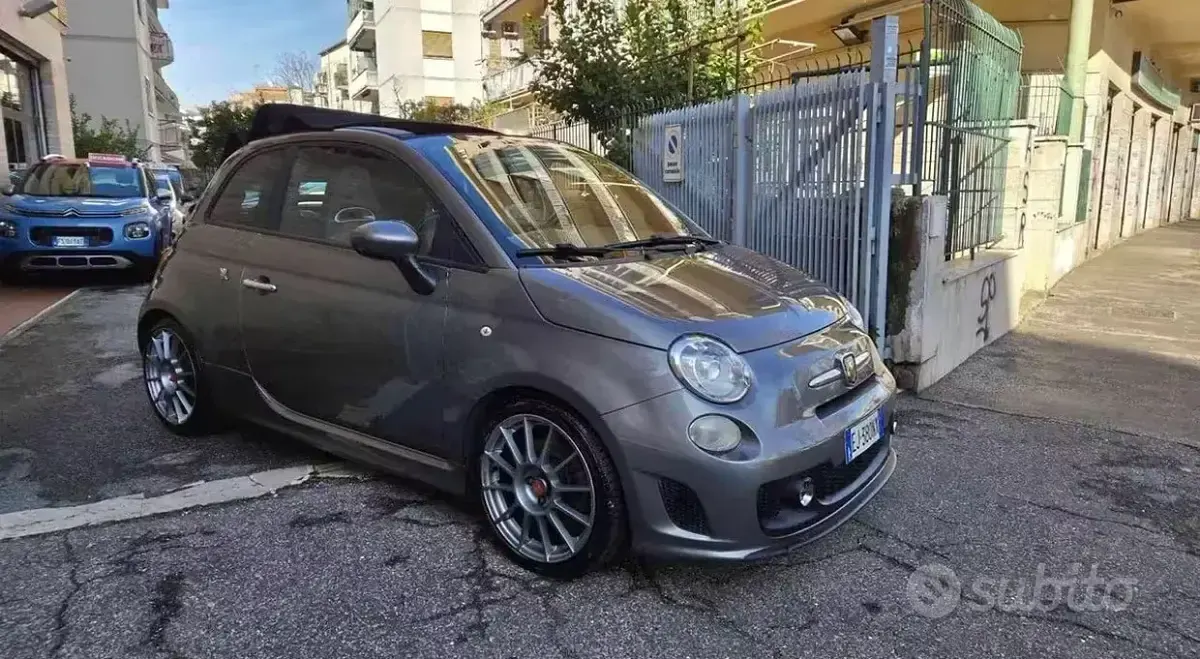 Usata Abarth 500C 160 CV (117 kW) 2011 Grigio Cabrio