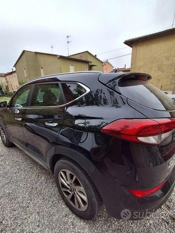 Usata Hyundai Tucson Xpossible 116 CV (85 kW) 2017 Nero SUV