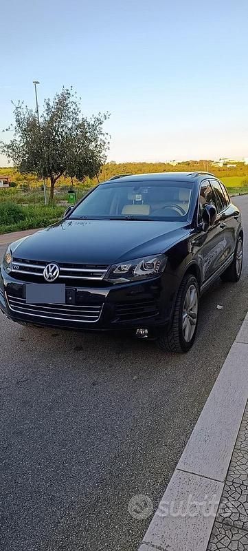Usata VW Touareg Executive 245 CV (180 kW) 2011 Nero SUV