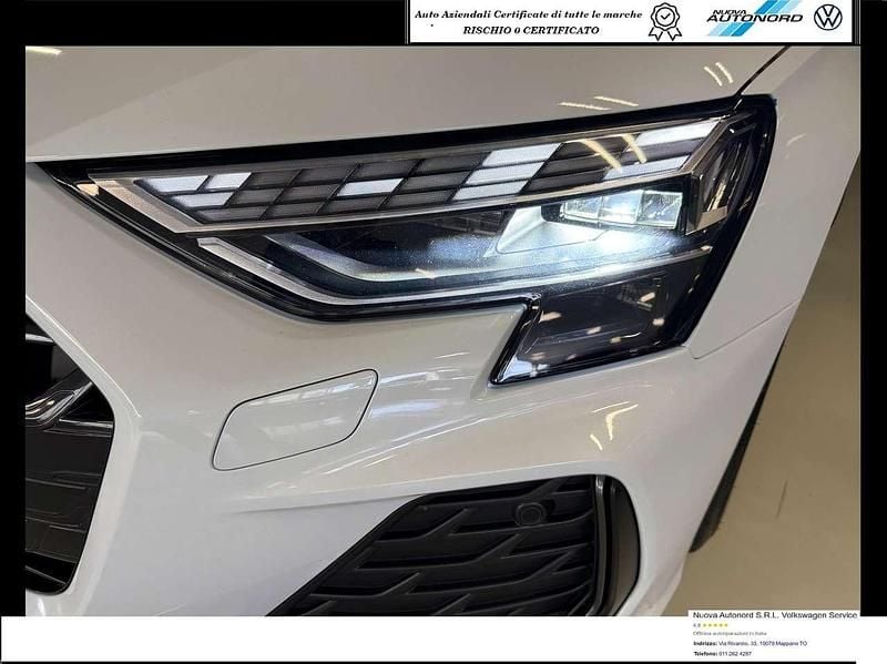 Usata Audi A3 S-Line 150 CV (110 kW) 2024 Glacier white metallic Berlina