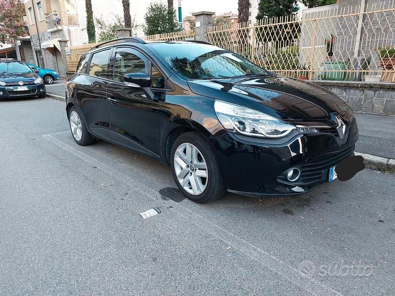 Usata Renault Clio GrandTour 90 CV (66 kW) 2016 Nero Station wagon