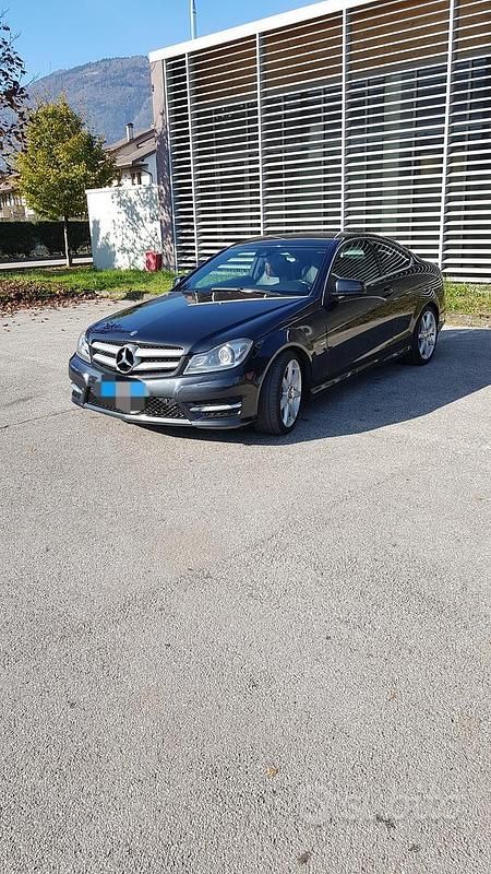 Usata Mercedes C220 Avantgarde 170 CV (125 kW) 2012 Nero Coupé