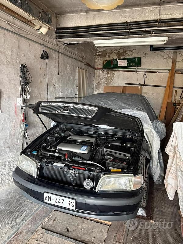Usata Volvo V40 1997 Blu Station wagon