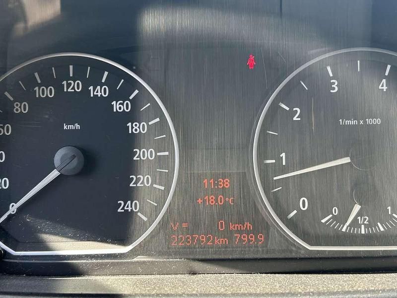 Usata BMW 118 Efficient Dynamics 129 CV (94 kW) 2007 Utilitaria