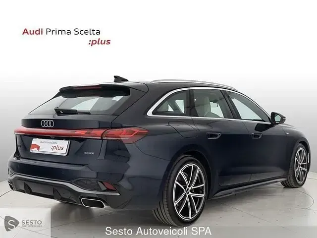 Usata Audi A5 S-Line 204 CV (150 kW) 2025 Blu Station wagon