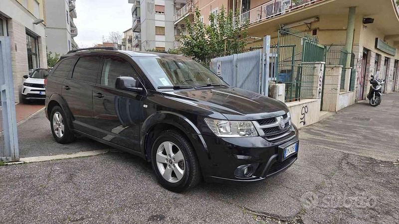 Usata Fiat Freemont Lounge 140 CV (102 kW) 2012 Nero SUV