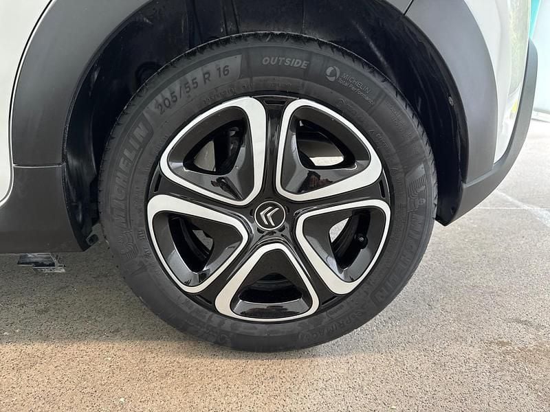 Usata Citroën C3 PureTech 83 CV (61 kW) 2022 Bianco Utilitaria